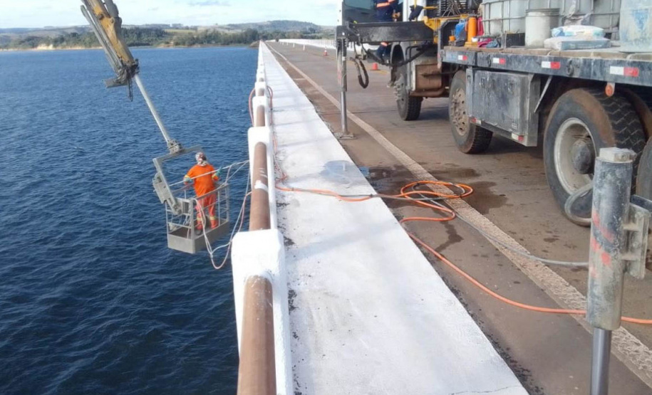 PR-218 e SP-249 Ponte da Represa de Chavantes reforma