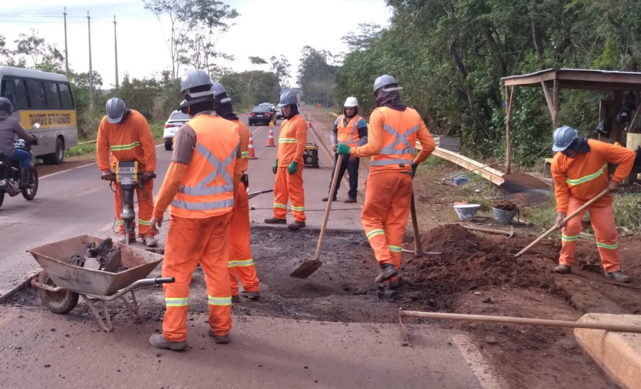 DER INTERDIÇÃO PONTES PR 492