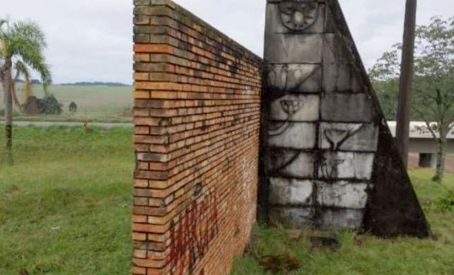 Restauração de monumento rodoviário de Poty Lazzarotto é homologada pelo DER