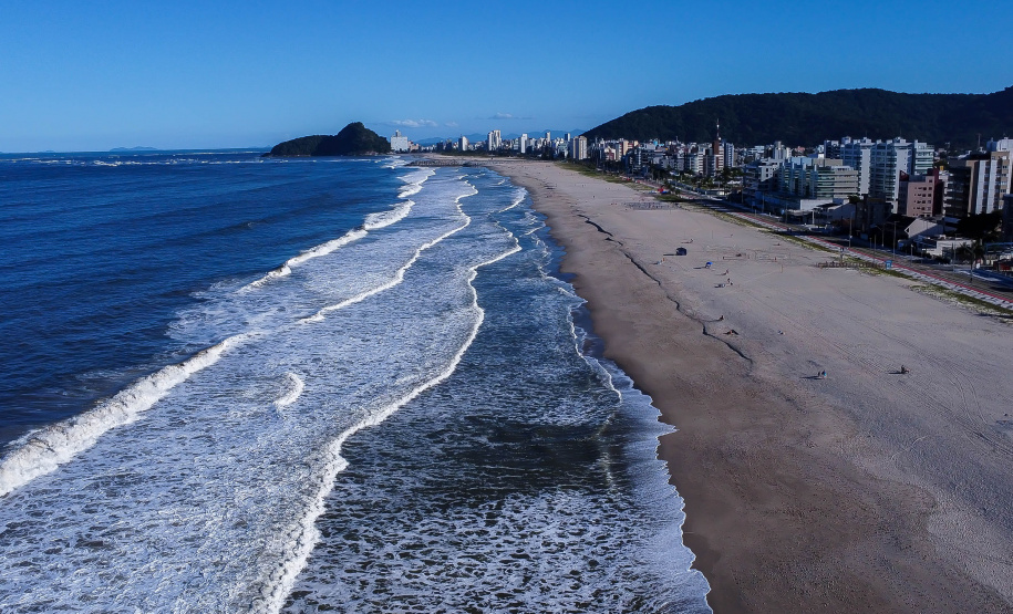 Novo boletim da orla: revitalização de Matinhos atinge 94,33% em junho