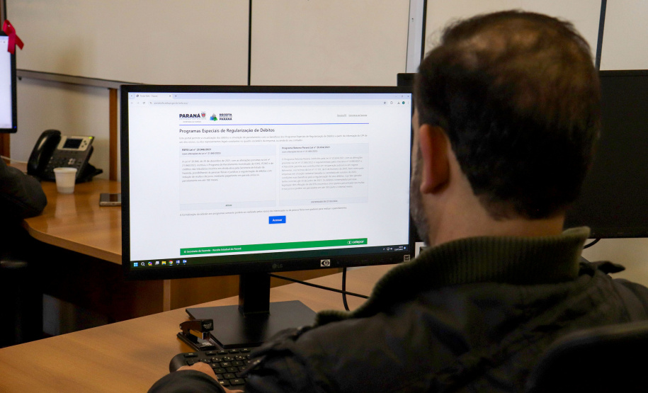 Refis já regularizou quase R$ 1 bilhão em débitos fiscais