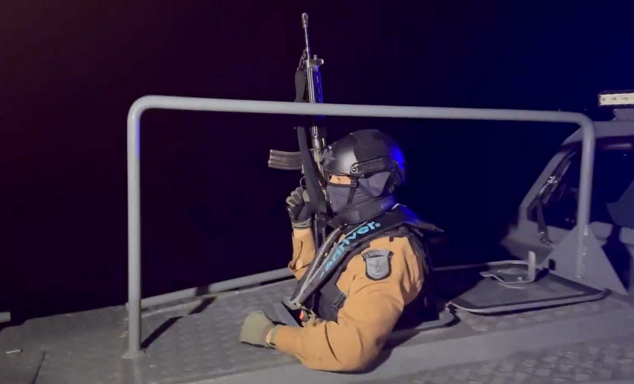 POLÍCIA COSTEIRA