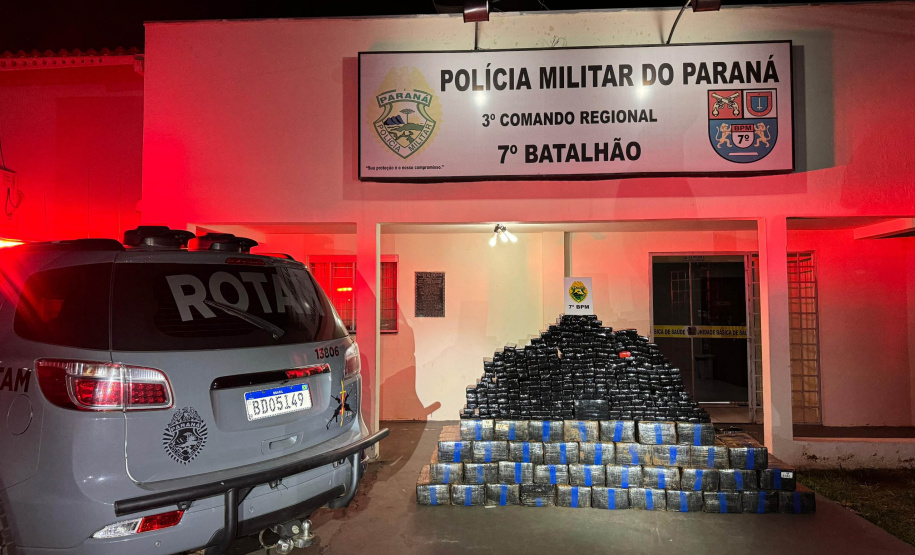 Polícia Militar do Paraná Apreende 910 Kg de Maconha em Cruzeiro do Oeste