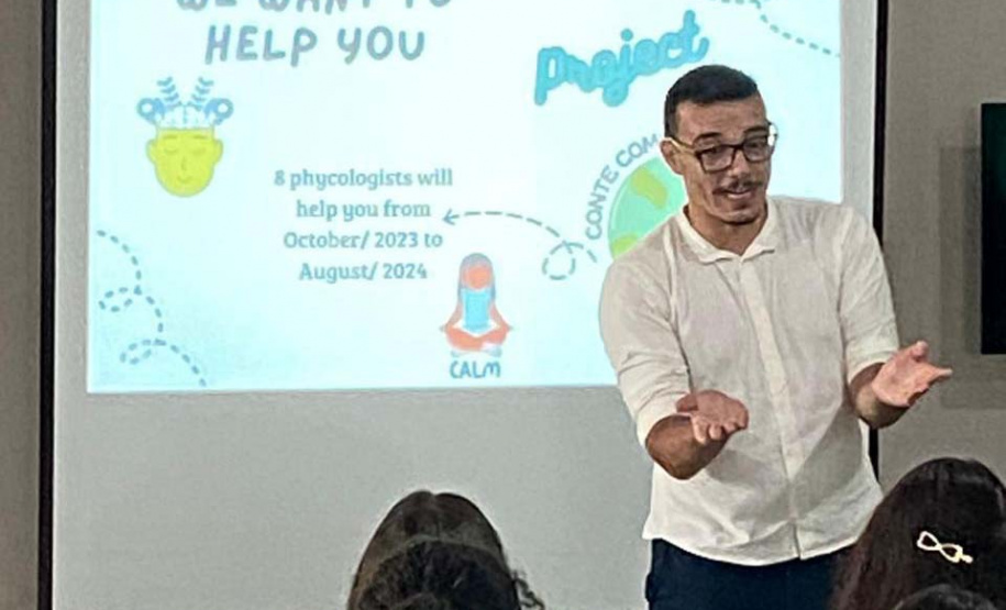 Intercambistas do Ganhando o Mundo do NRE de Campo Mourão recebem apoio psicológico para lidar com desafios da viagem