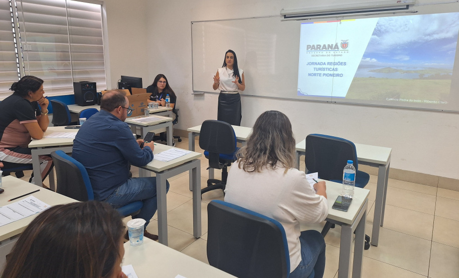 Governo investe na capacitação para a melhoria dos serviços prestados aos turistas