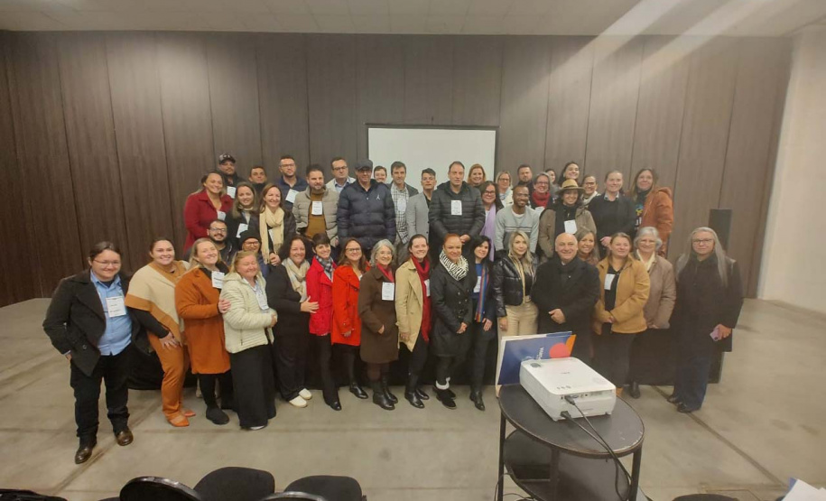 Pré-Conferência Paranaense de Governanças Regionais reúne dirigentes e empreendedores do turismo