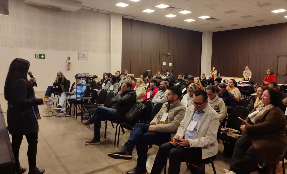 Pré-Conferência Paranaense de Governanças Regionais reúne dirigentes e empreendedores do turismo