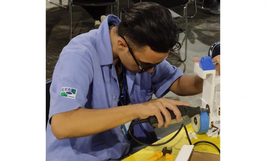 SEED DISPUTA ROBÓTICA CASCAVEL