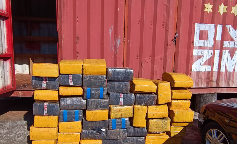 PCPR apreende 3,1 toneladas de maconha escondidas em caminhão em Medianeira