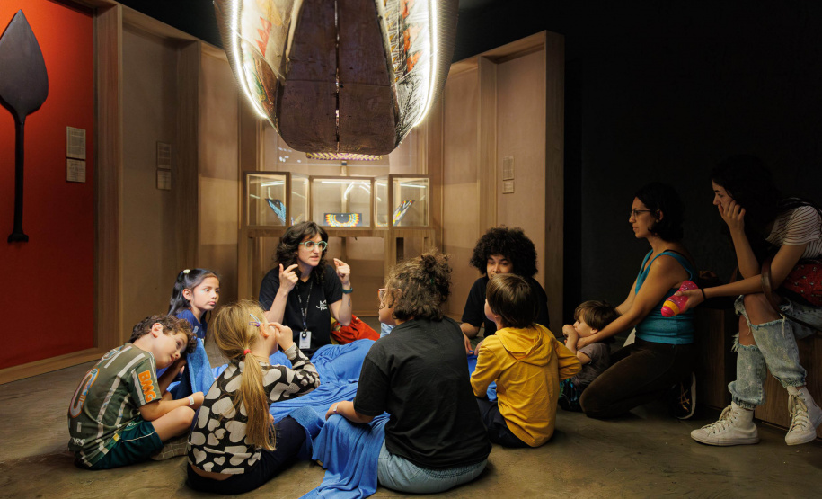 Crianças e adolescentes podem aproveitar programação intensa e gratuita no Museu Paranaense em julho