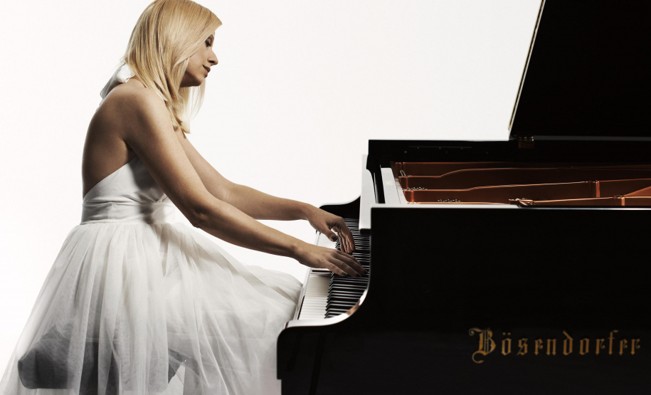 Orquestra Sinfônica do Paraná recebe fenômeno Valentina Lisitsa