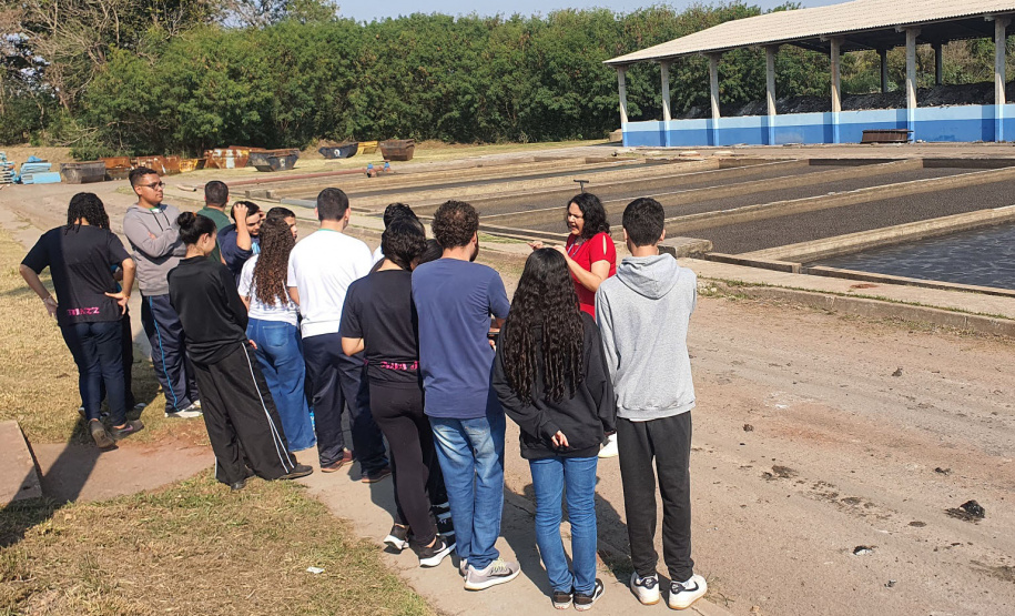 Jovens aprenderam uso correto da rede de esgoto e vão ensinar familiares - Sara Ferreira de Melo, da Escola Estadual de Floriano