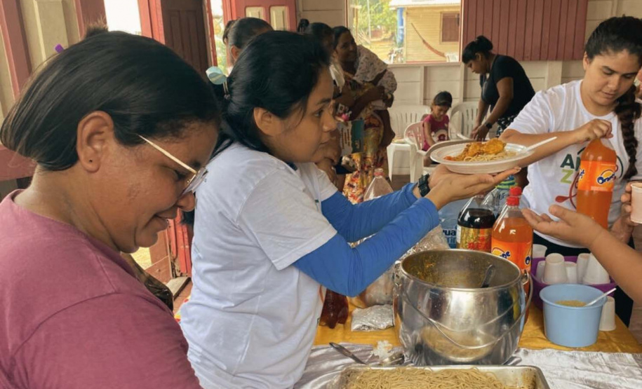 Com foco nas mudanças climáticas, UEM realiza pesquisa com ribeirinhos no Norte do Brasil