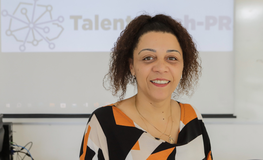 Alunos do projeto Talento Tech realizam primeira prova presencial nos 50 municípios