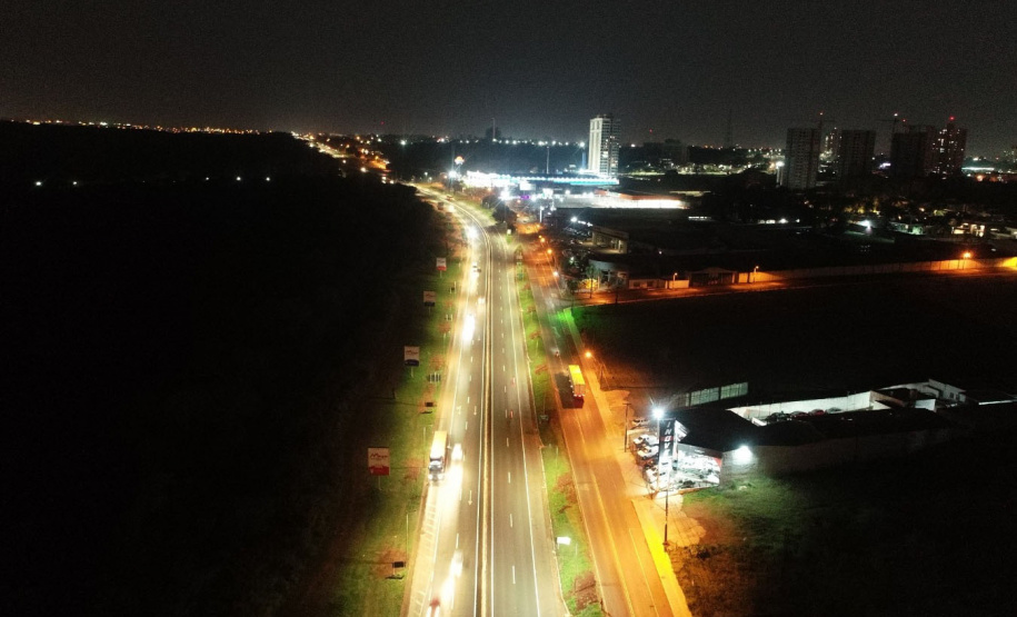 Últimos dias: nova iluminação da BR-277 em Foz do Iguaçu, Santa Terezinha de Itaipu e São Miguel do Iguaçu será entregue em setembro