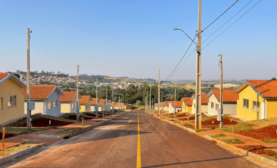 COHAPAR - Entrega Resid. Marina Portelinha em Califórnia