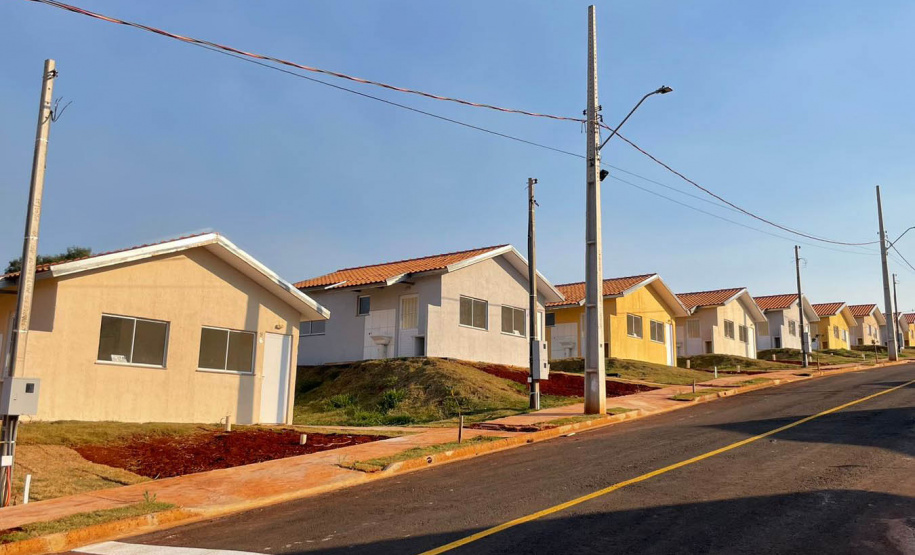 COHAPAR - Entrega Resid. Marina Portelinha em Califórnia