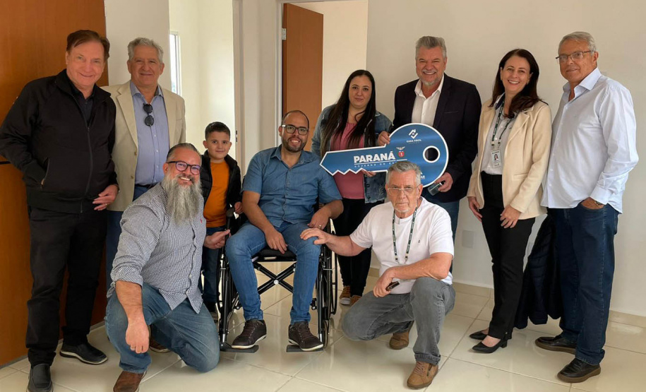 COHAPAR - Entrega Resid. Marina Portelinha em Califórnia