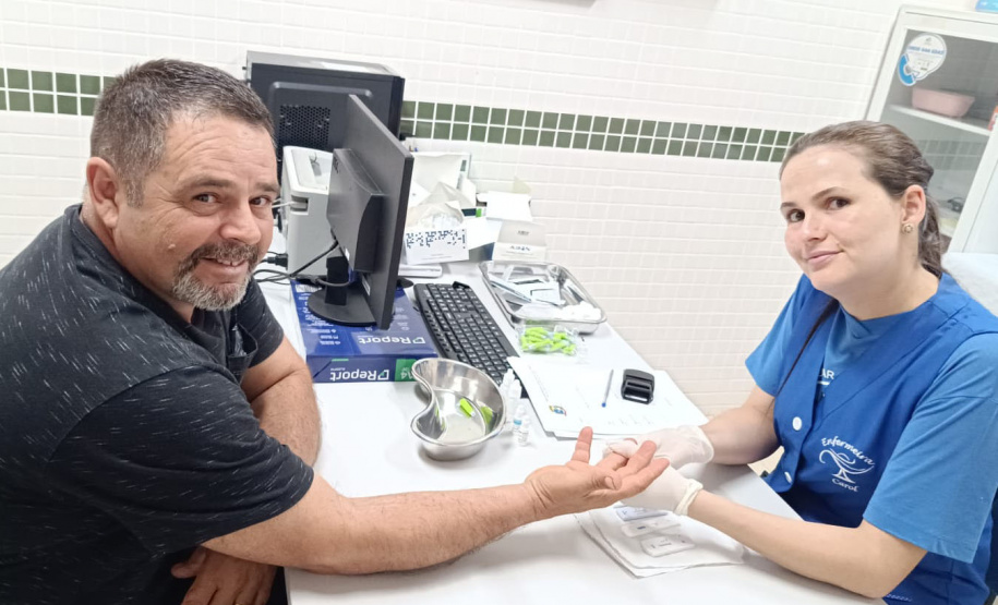 Homem aumenta ida aos serviços de saúde, mas mortalidade continua elevada