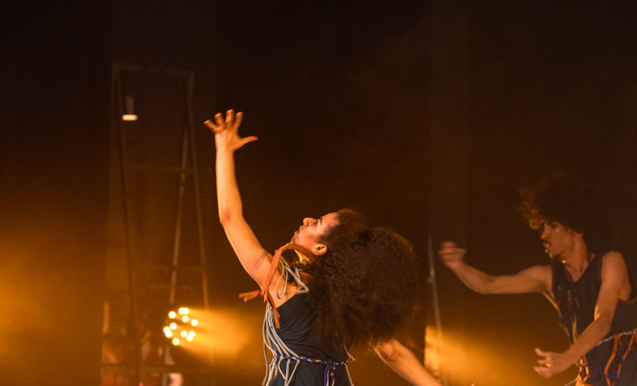 Apresentações gratuitas de grupo de dança do Colégio Estadual do Paraná chegam a Umuarama