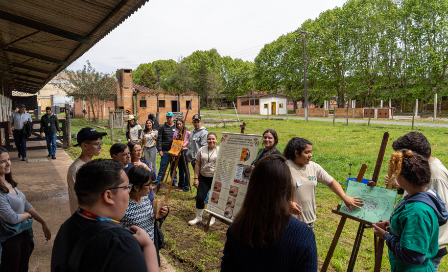 8ª Feira de Projetos e Profissões do Centro Estadual de Educação Profissional (CEEP) Newton Freire Maia