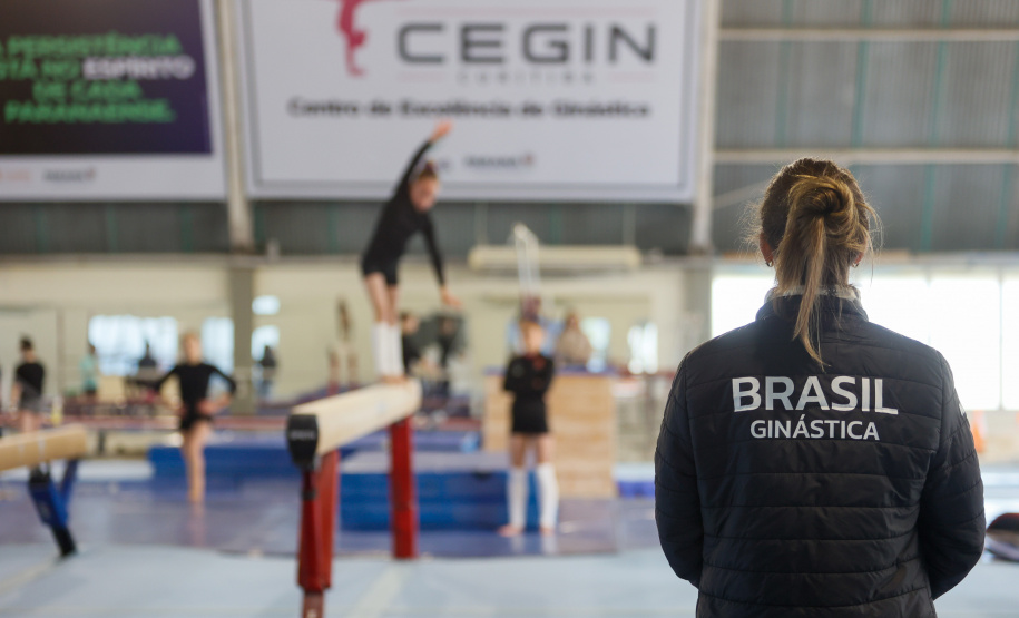 GINÁSTICA MEDALHISTA