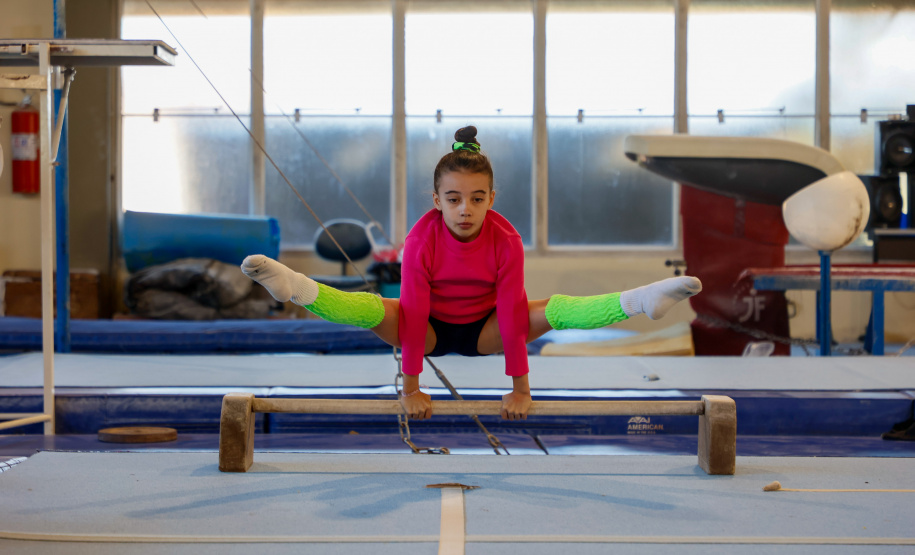 GINÁSTICA MEDALHISTA