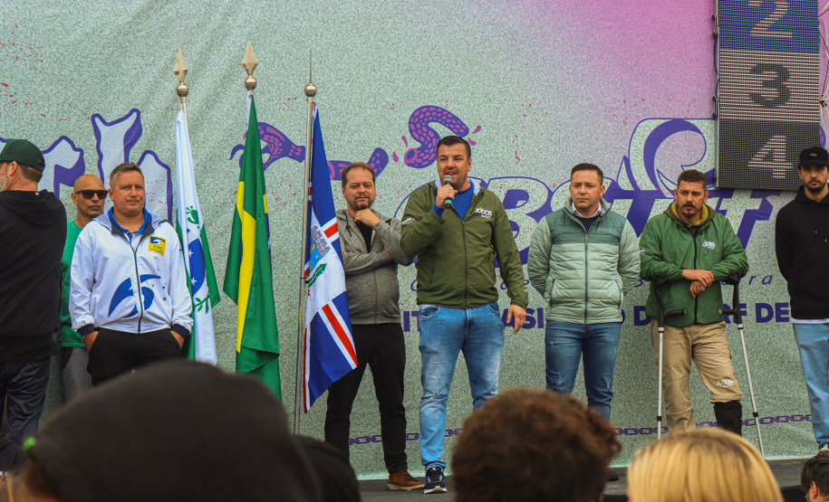 ESPORTE ABERTURA SURF