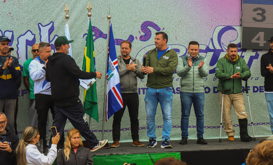 ESPORTE ABERTURA SURF