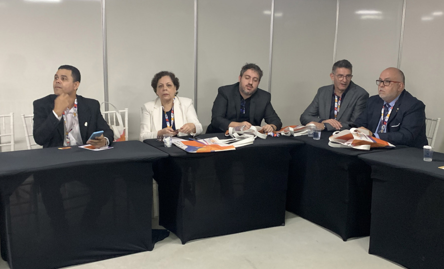 Saúde do Paraná avança no digital e apresenta novo sistema no Cosud