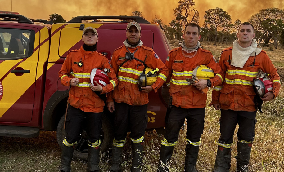 BOMBEIROS Volta da 2ª equipe encerra missão paranaense no Pantanal