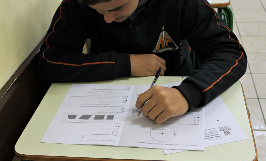 Educação divulga lista de classificados para Foz pelas Olimpíadas de Matemática