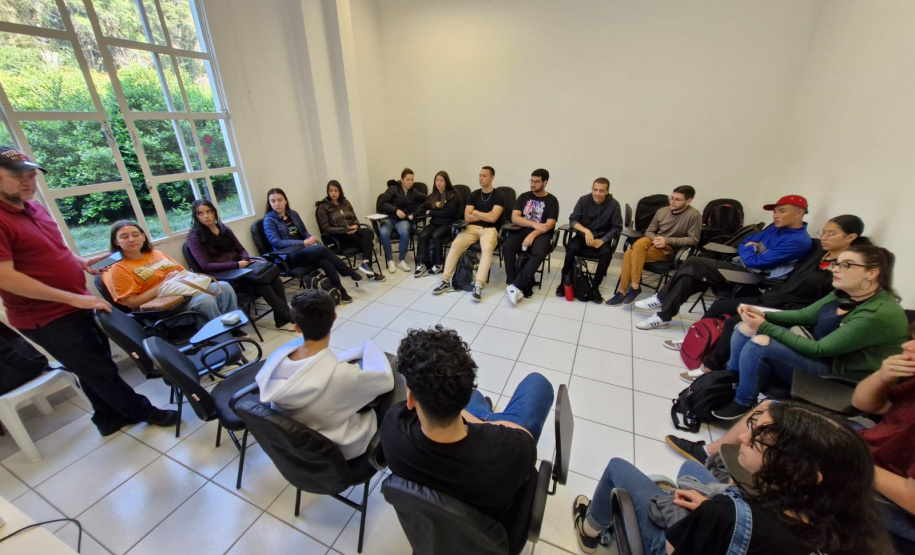 -Alunos do Talento Tech fazem primeira prova presencial nos 50 municípios do projeto