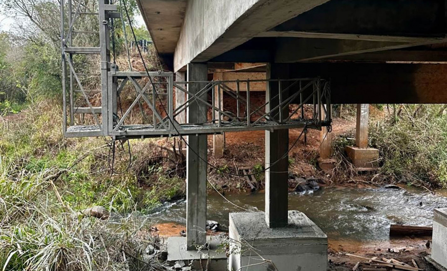 DER/PR reforma ponte entre Cianorte e Tapejara na PR-323