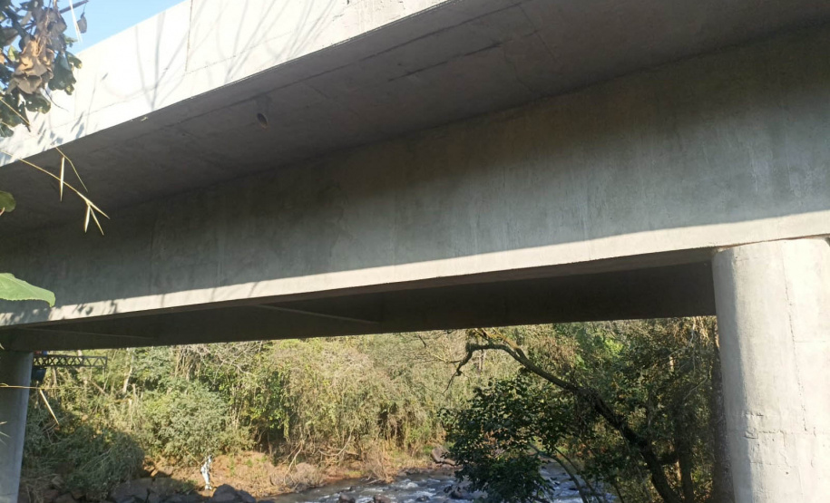 Ponte entre Boa Vista da Aparecida e Três Barras do Paraná recebe melhorias