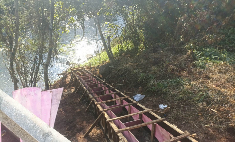 Ponte entre Boa Vista da Aparecida e Três Barras do Paraná recebe melhorias