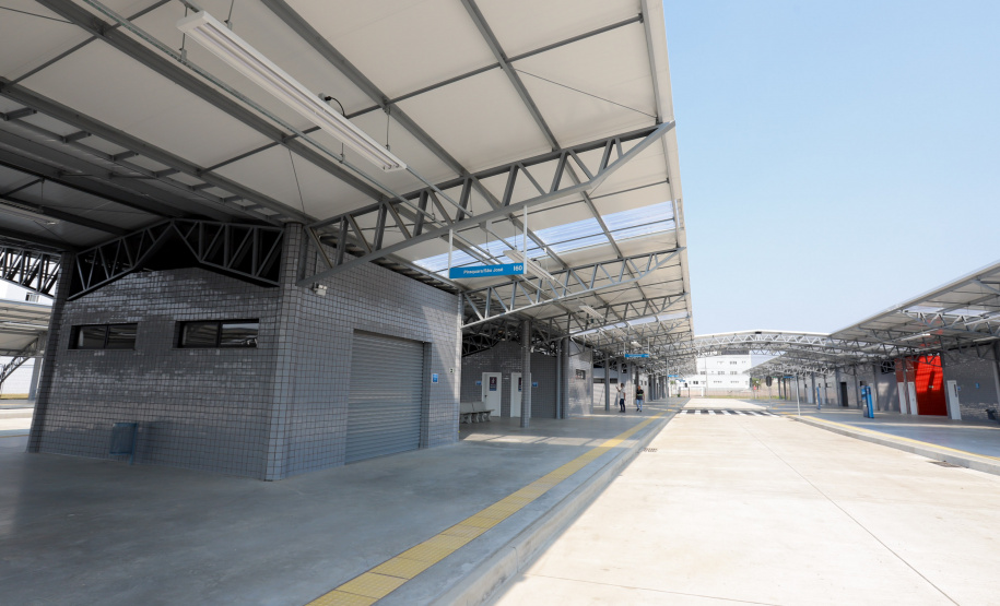 TERMINAL SÃO JOSÉ DOS PINHAIS