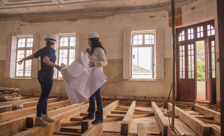 Paraná libera R$ 152 milhões para 459 projetos de obras e reformas das universidades estaduais