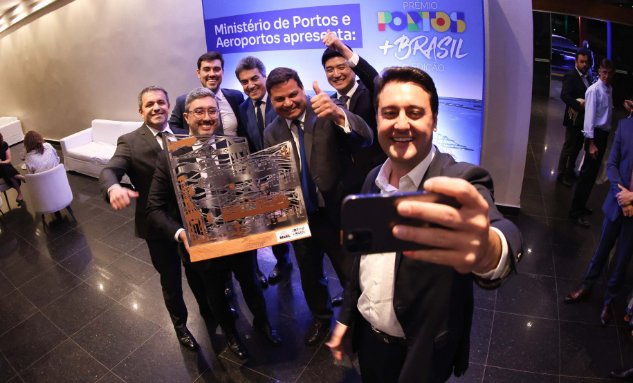 PRÊMIO - PORTOS DO PARANÁ