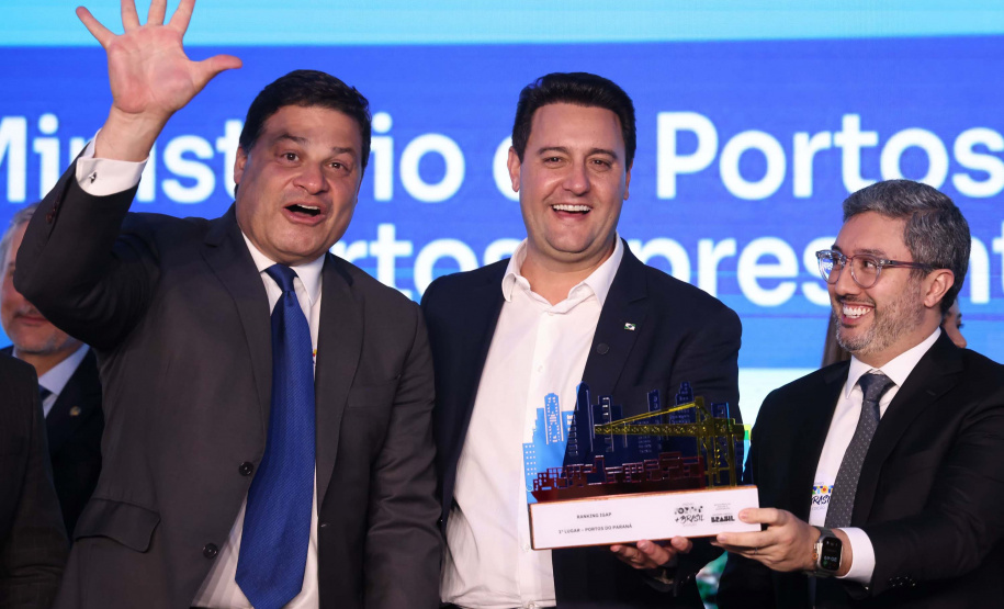 PRÊMIO - PORTOS DO PARANÁ