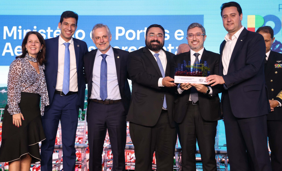 PRÊMIO - PORTOS DO PARANÁ