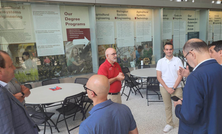 Governo do Paraná estreita relações com instituições de pesquisa e inovação agrícola dos EUA
