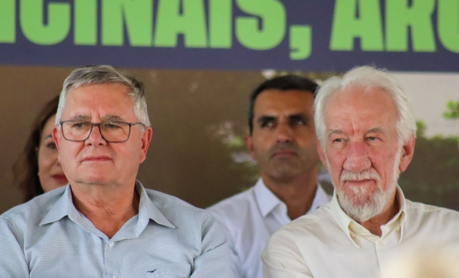 Darci Piana lança horto de plantas medicinais, aromáticas e condimentares em Londrina