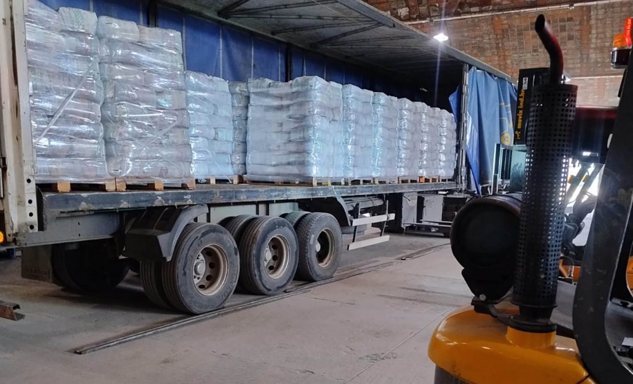 Materiais adquiridos por meio de doação do TCE para atender às vítimas do RS começam a ser entregues