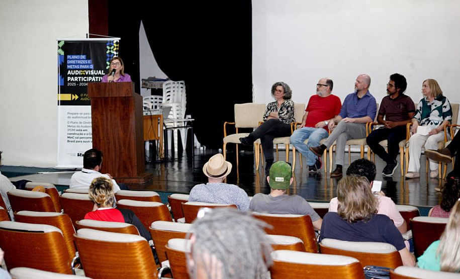 Paraná sedia evento do Ministério da Cultura que discute diretrizes e metas do setor audiovisual para os próximos 10 anos