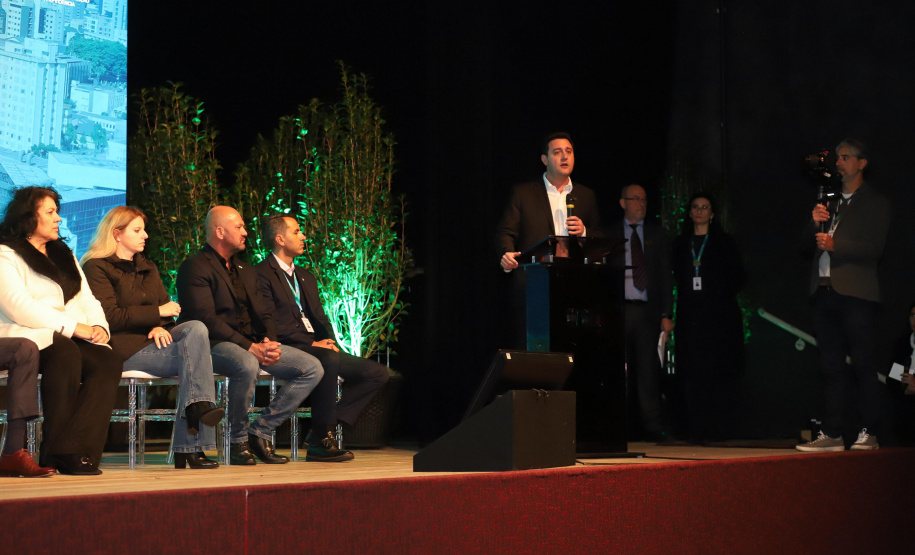 Seminário sobre indicadores e políticas públicas baseadas em evidências