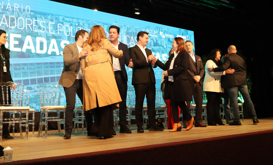 Seminário sobre indicadores e políticas públicas baseadas em evidências