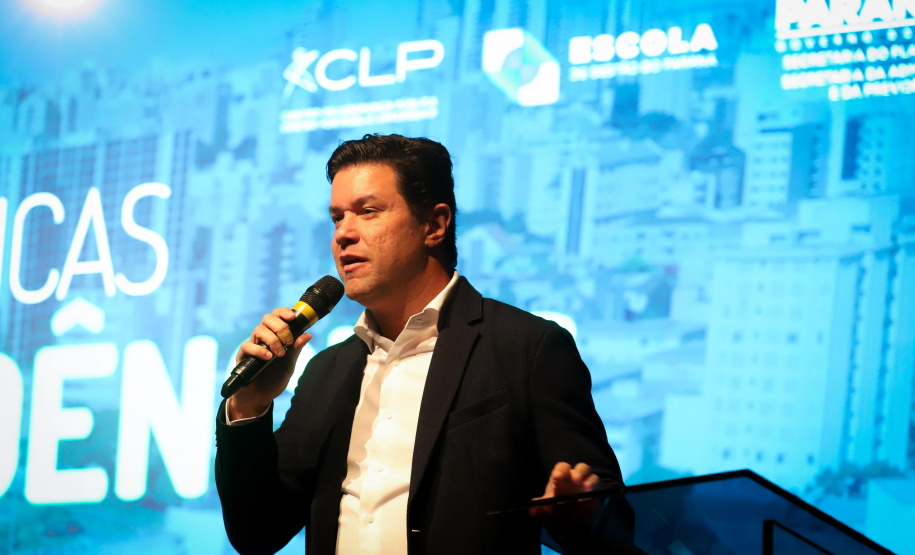 Seminário sobre indicadores e políticas públicas baseadas em evidências