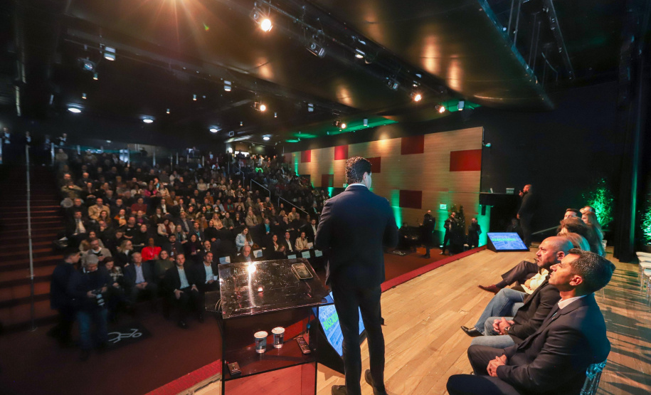 Seminário sobre indicadores e políticas públicas baseadas em evidências