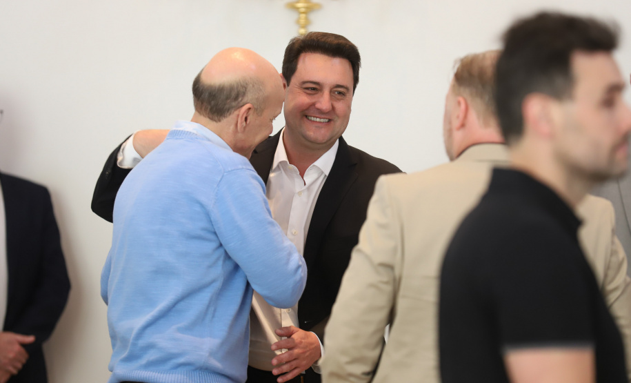 EMPRESÁRIOS